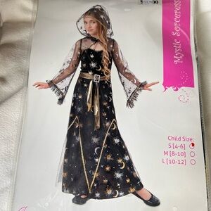 Girl's Mystic Sorceress Costume Child Size:
S [4-6]